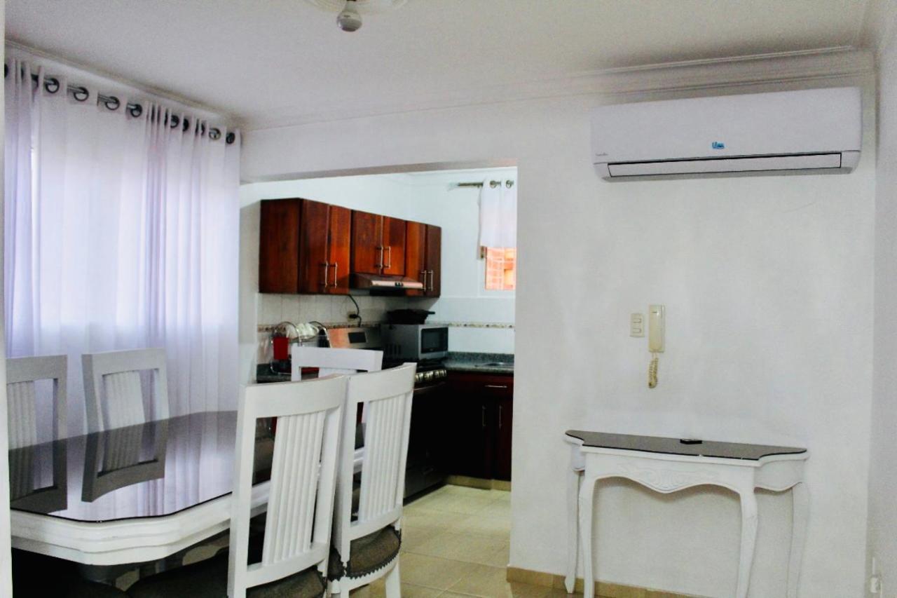 Apartamento Los Rieles Santiago De Los Caballeros Eksteriør bilde