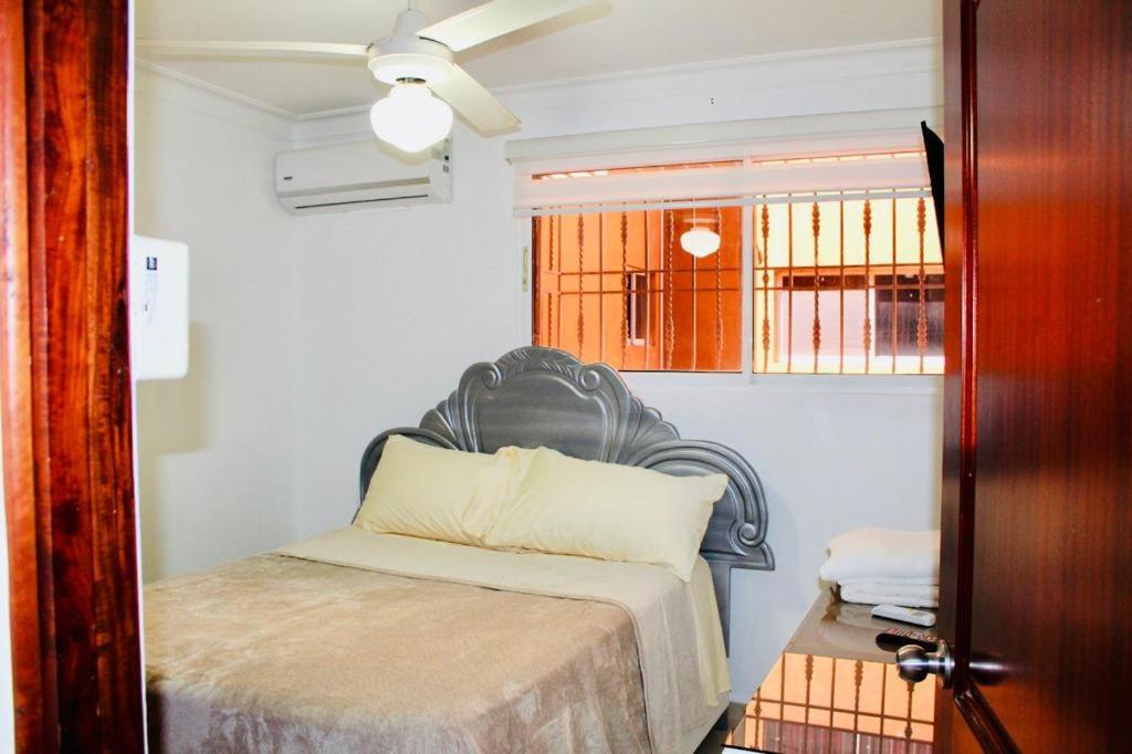 Apartamento Los Rieles Santiago De Los Caballeros Eksteriør bilde